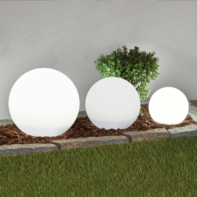 Set of 3 Lago LED solar lamps, spheres