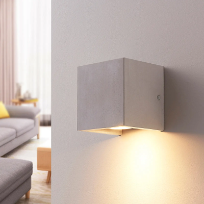 Square concrete wall lamp Gerda